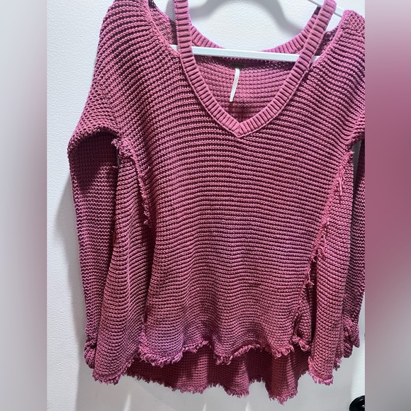 Free People sweater maroon Knit Sweater with Frayed Hem Sz XS EUC - Picture 4 of 7